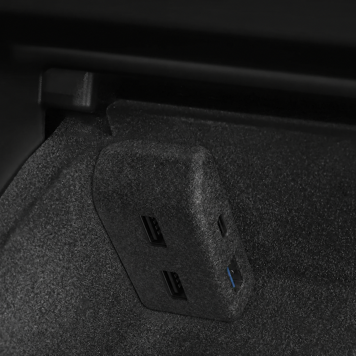 Glove Box 4-Port USB Docking Station for Tesla Model Y (2020-2024)